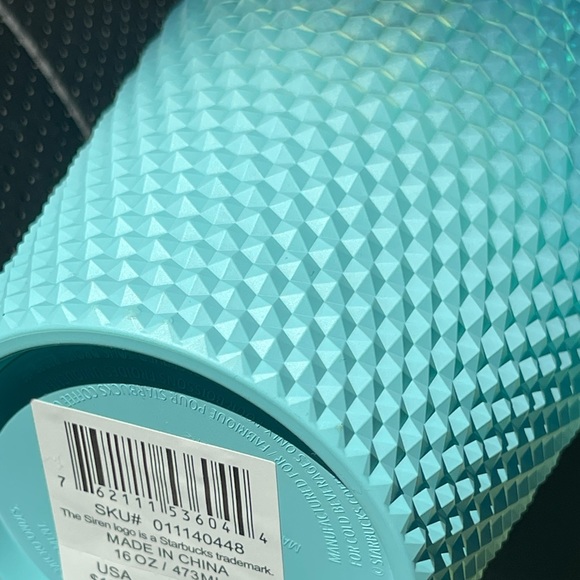 🆕 Starbucks 2023 Glacier Blue Ombré Jewel Studded Cold Cup - Picture 7 of 7